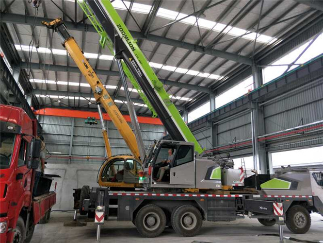 汉阳区高空车出租需要注意哪些安全事项？